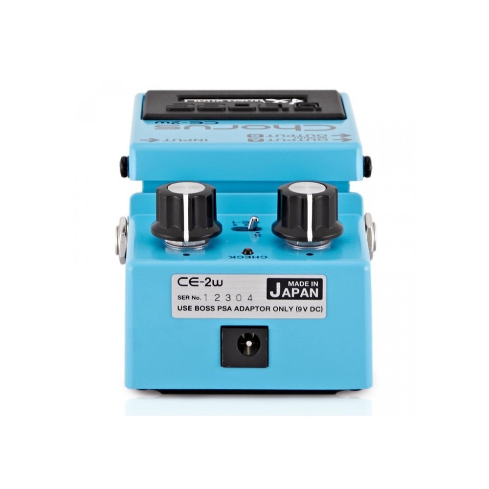 Boss CE-2W Chorus Waza Craft