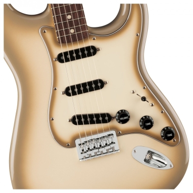 Fender Strat Antigua...