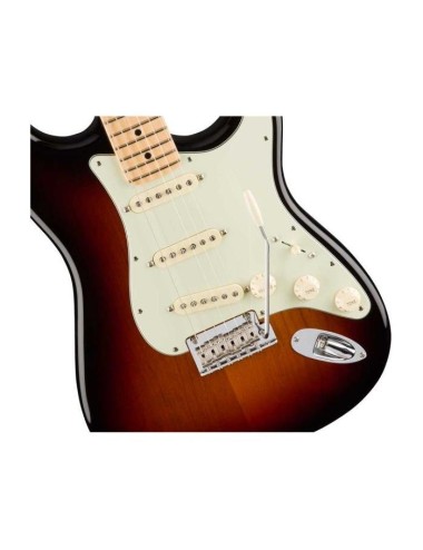 Fender AM Pro Strat MN 3TS