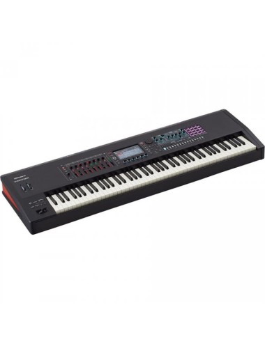 Roland Fantom 8