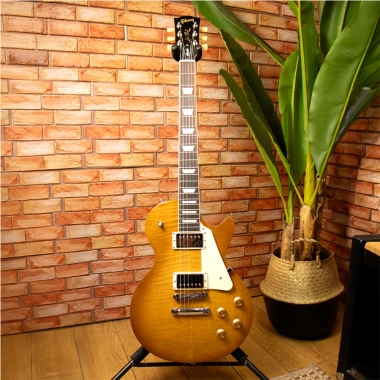 Gibson Les Paul Studio...