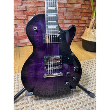 Gibson Les Paul Studio...
