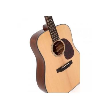 Sigma DM-18 Con funda