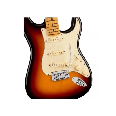 Fender AM Ultra Strat MN UB