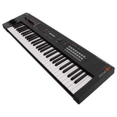 Yamaha MX61II Black
