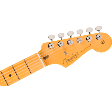 Fender AM Pro Classic Strat...